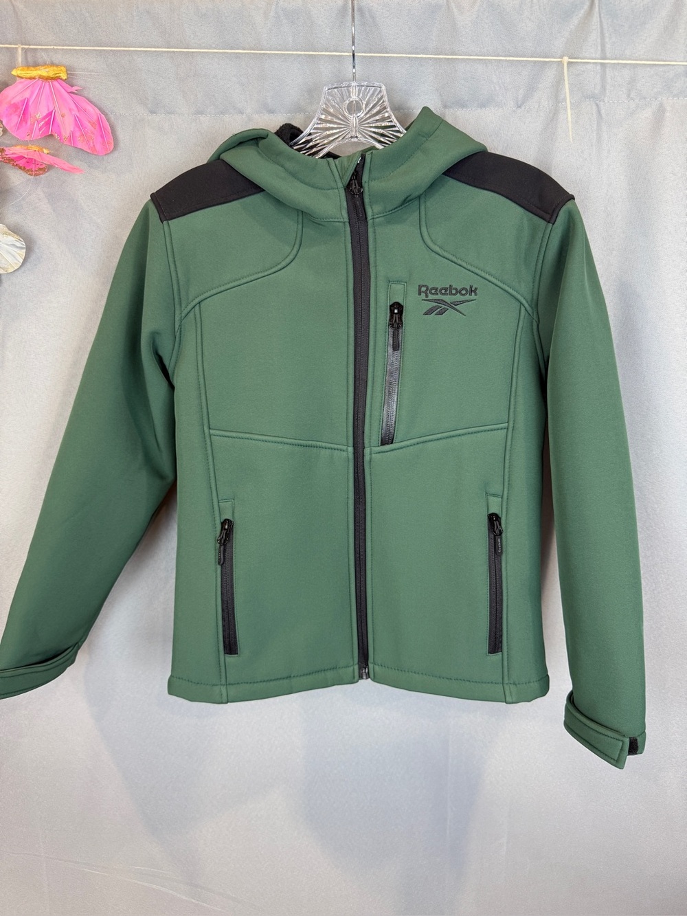 Reebok Green Softshell Fleece Lined Jacket- Size Small (8)